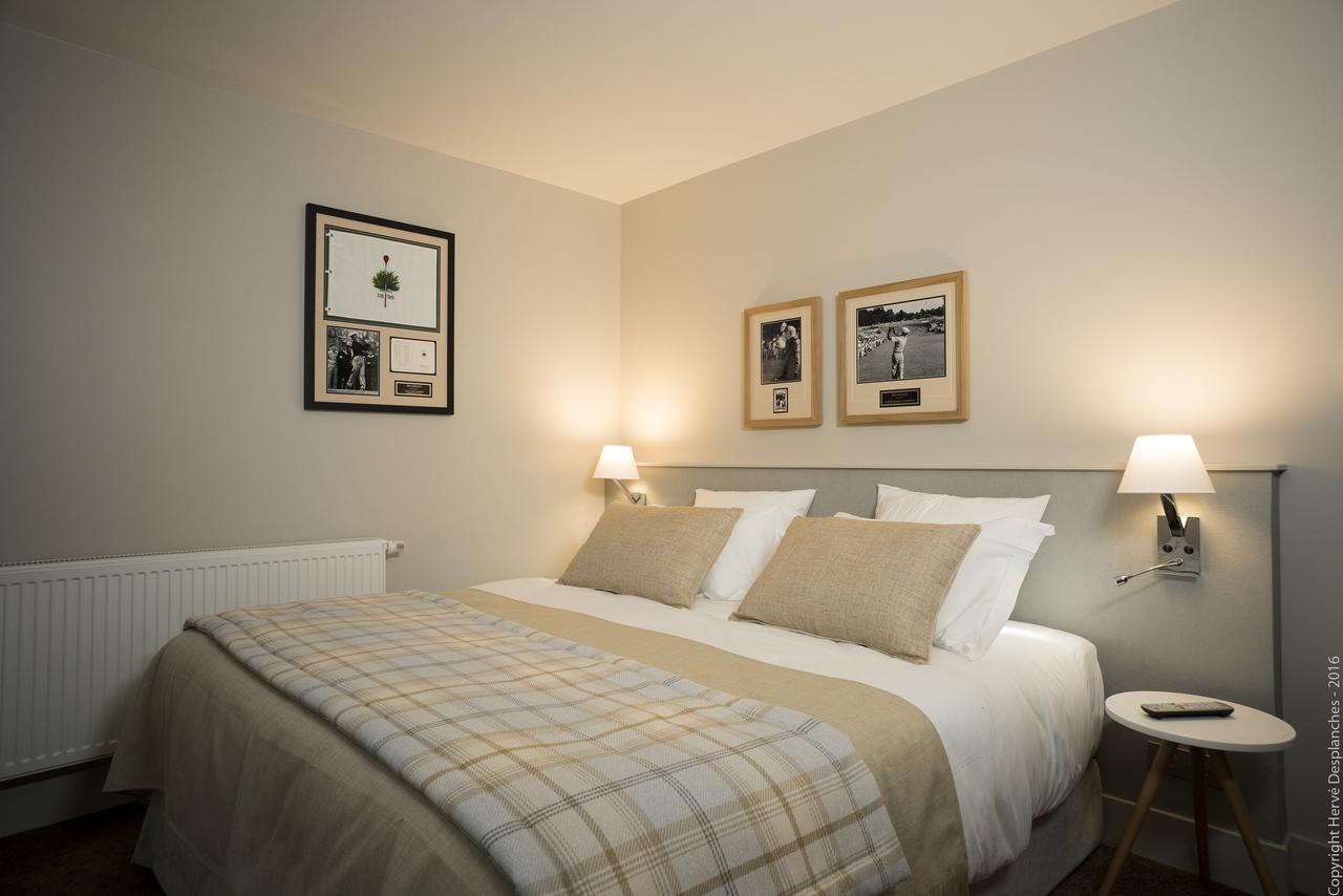 Hotel Grand Slam Le Vaudreuil Exteriér fotografie